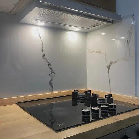 Guest 4u דירה טיראנה