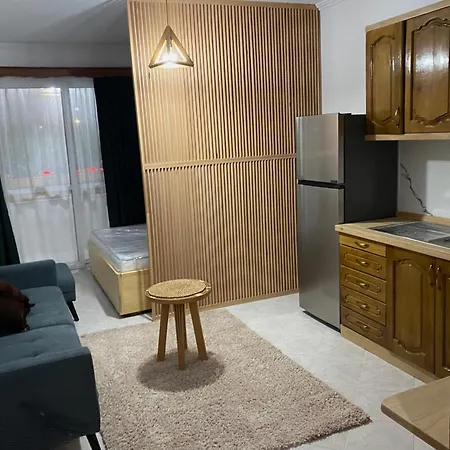 Guest 4u טיראנה