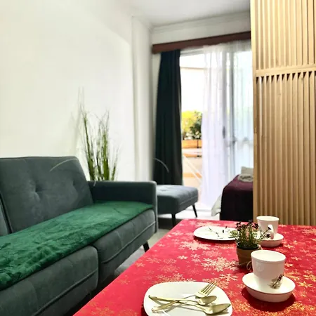Guest 4u * Tirana